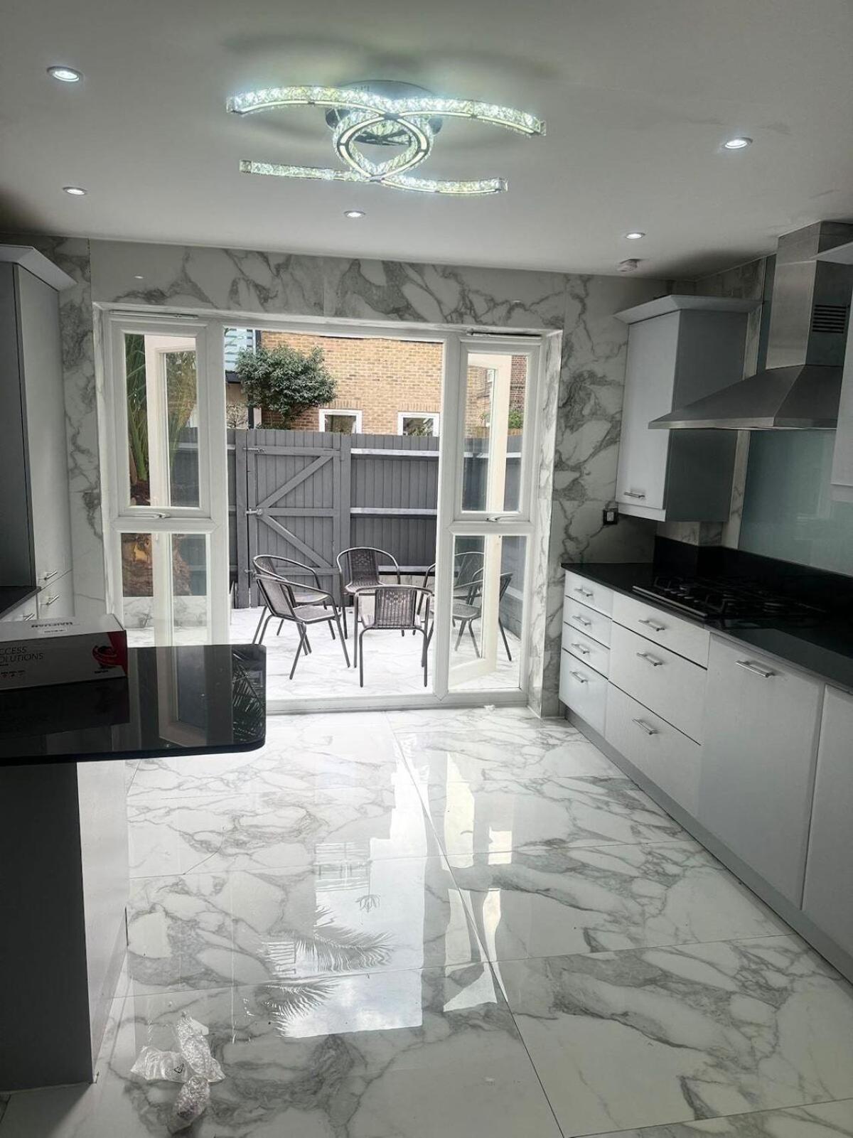 Tina Guest House Лондон Екстериор снимка