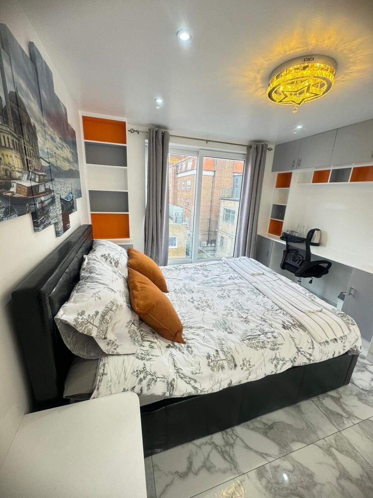 Tina Guest House Лондон Екстериор снимка